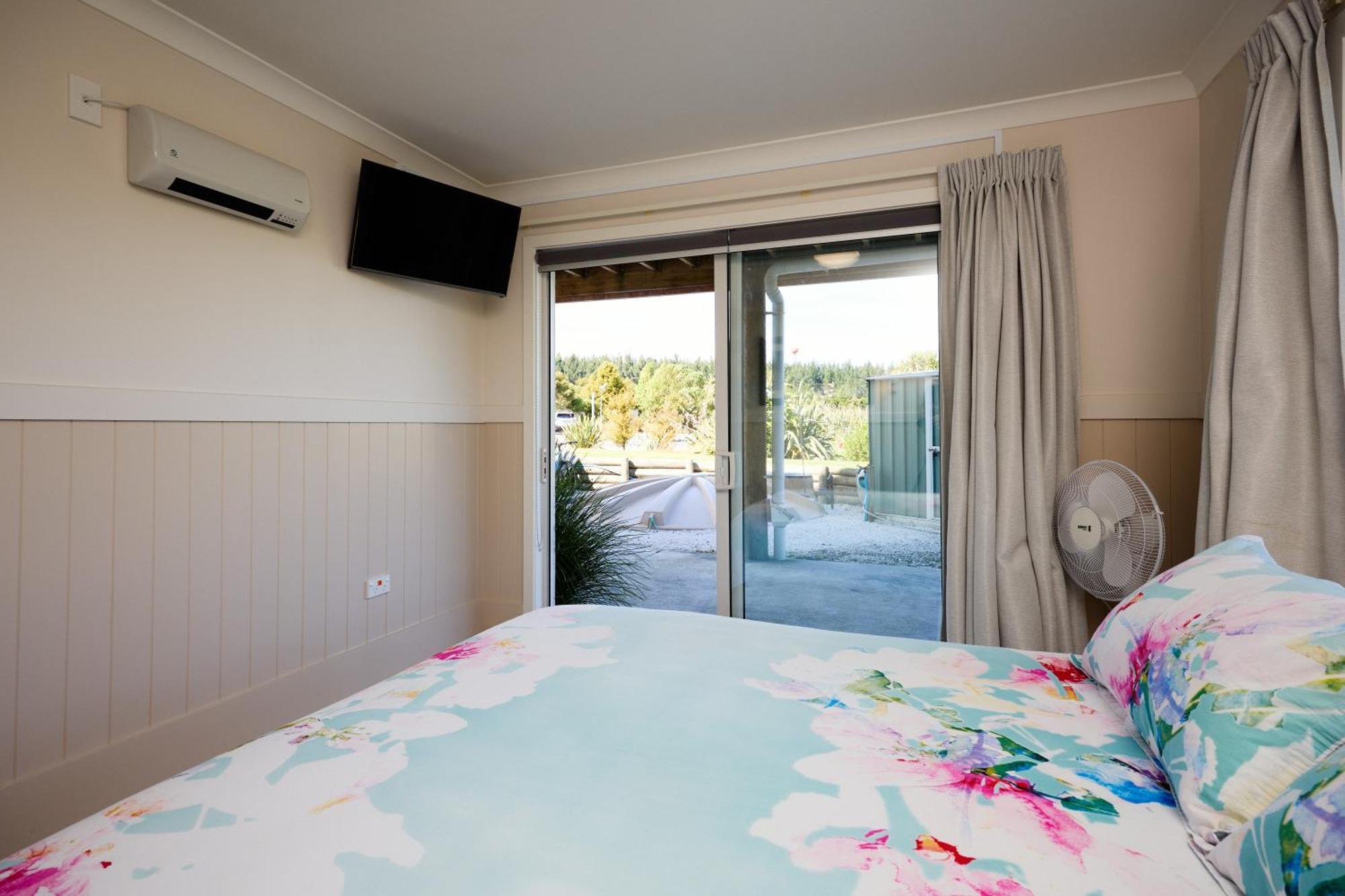 Kakatu Retreat Bed & Breakfast Bed & Breakfast Kaikoura Exterior photo